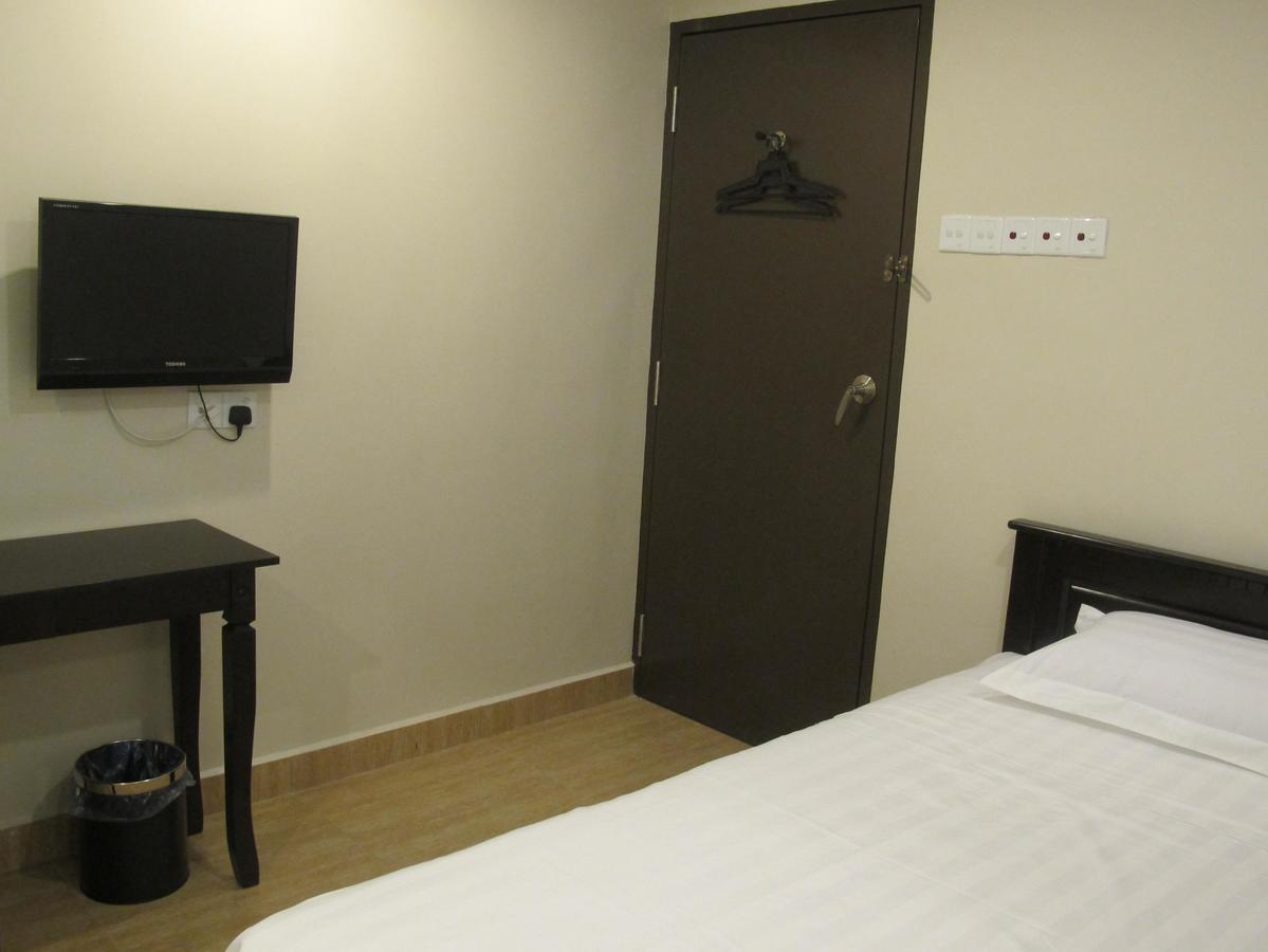 Se Two Hotel بترورث المظهر الخارجي الصورة