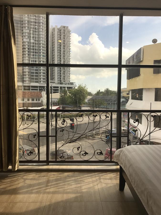 Se Two Hotel بترورث المظهر الخارجي الصورة