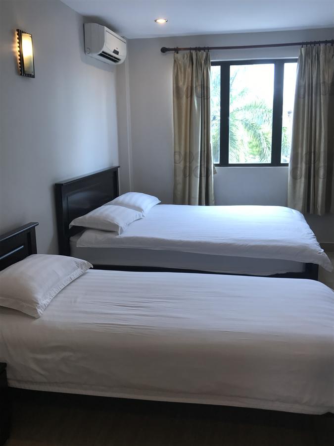 Se Two Hotel بترورث المظهر الخارجي الصورة