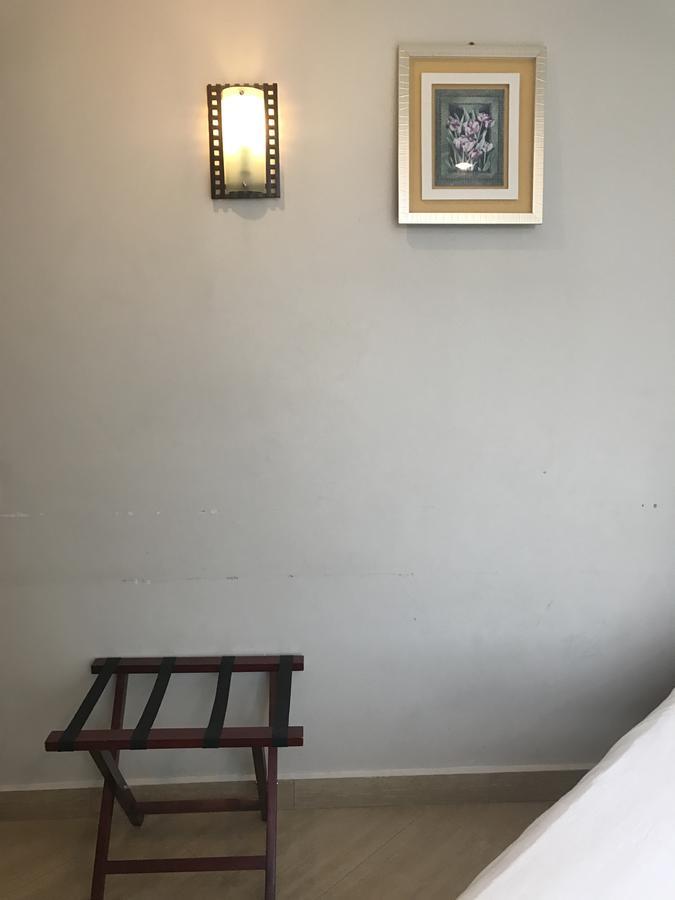 Se Two Hotel بترورث المظهر الخارجي الصورة